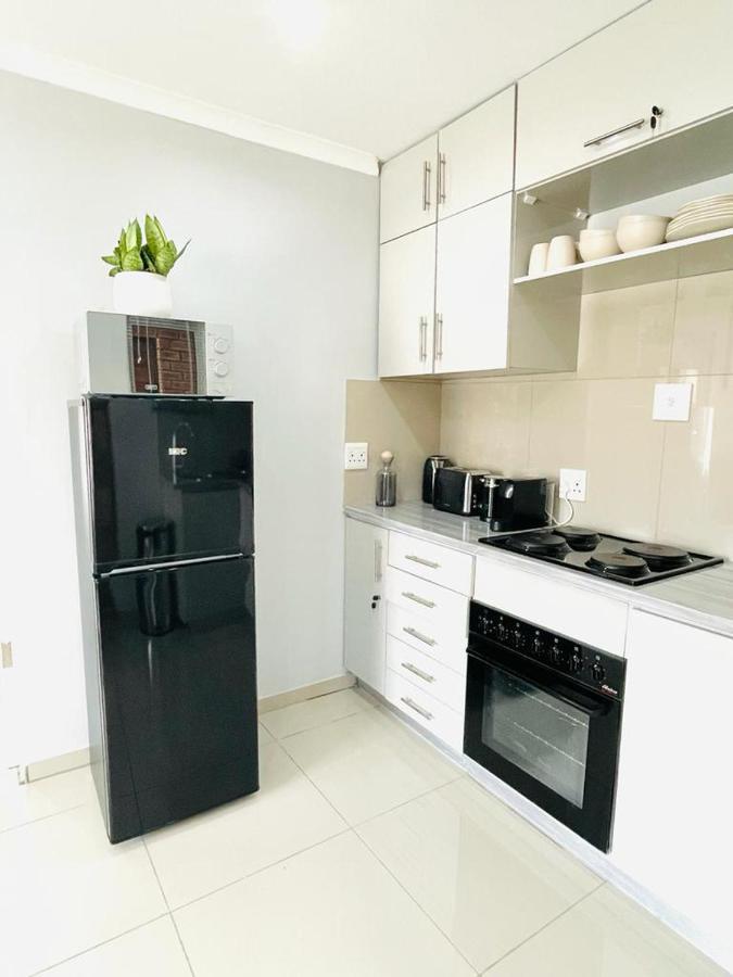 Trendy, Comfortable 1 Bedroom Apartments In Umtata Exterior foto