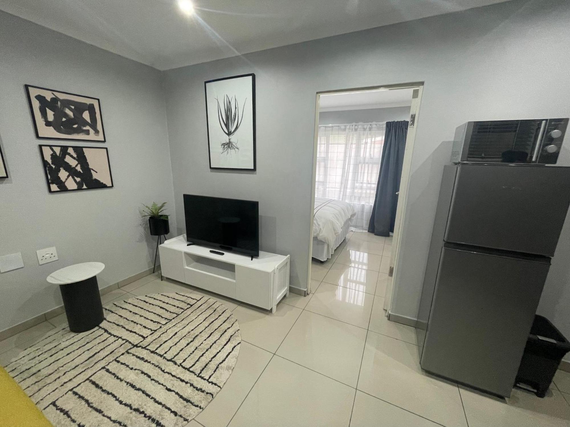 Trendy, Comfortable 1 Bedroom Apartments In Umtata Exterior foto