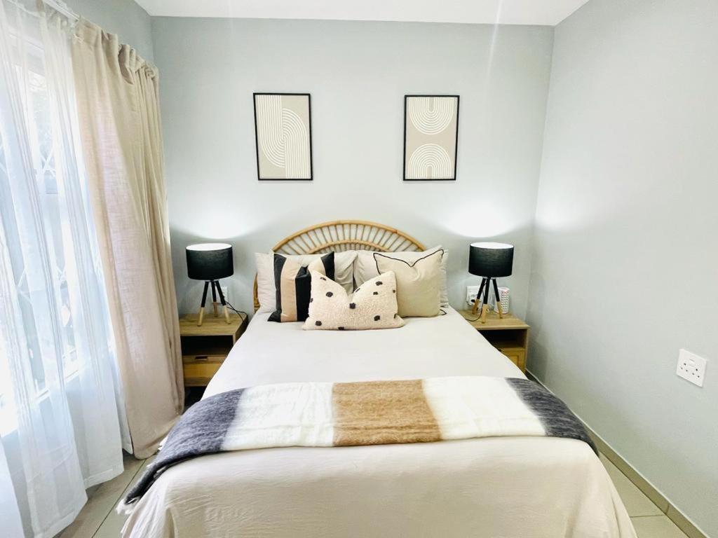 Trendy, Comfortable 1 Bedroom Apartments In Umtata Exterior foto